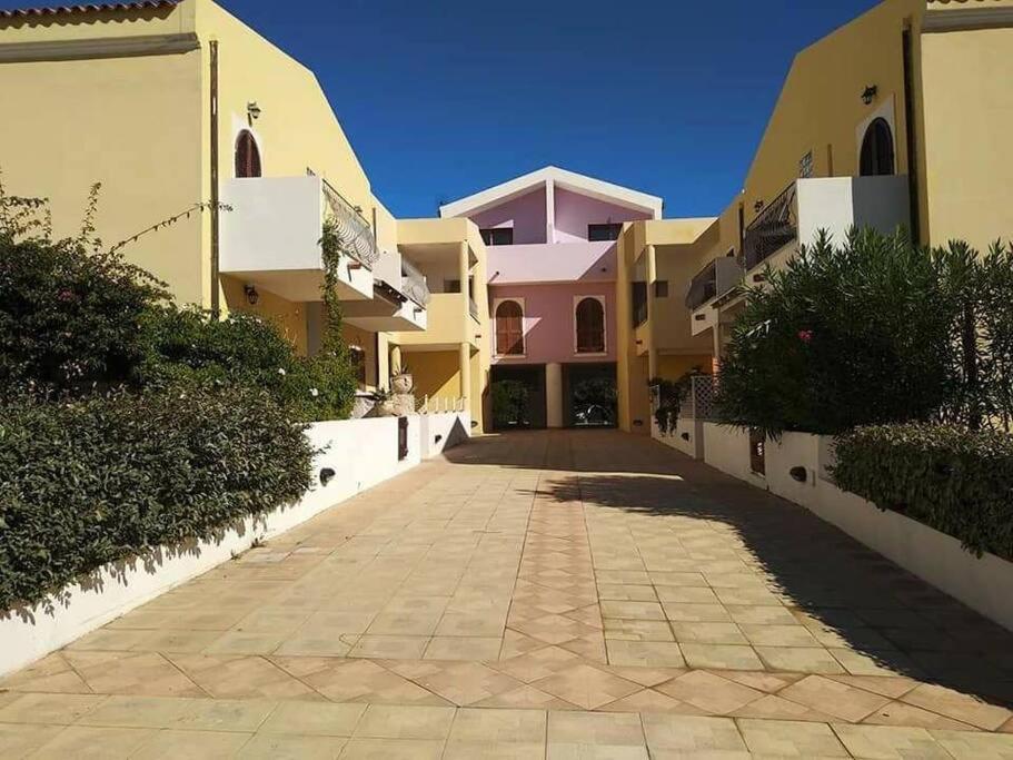 Case Vacanze A Santa Teresa Di Gallura Εξωτερικό φωτογραφία
